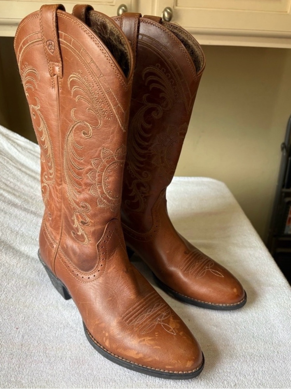 Ariat Cognac Brown Embroidered Western Heeled Boots